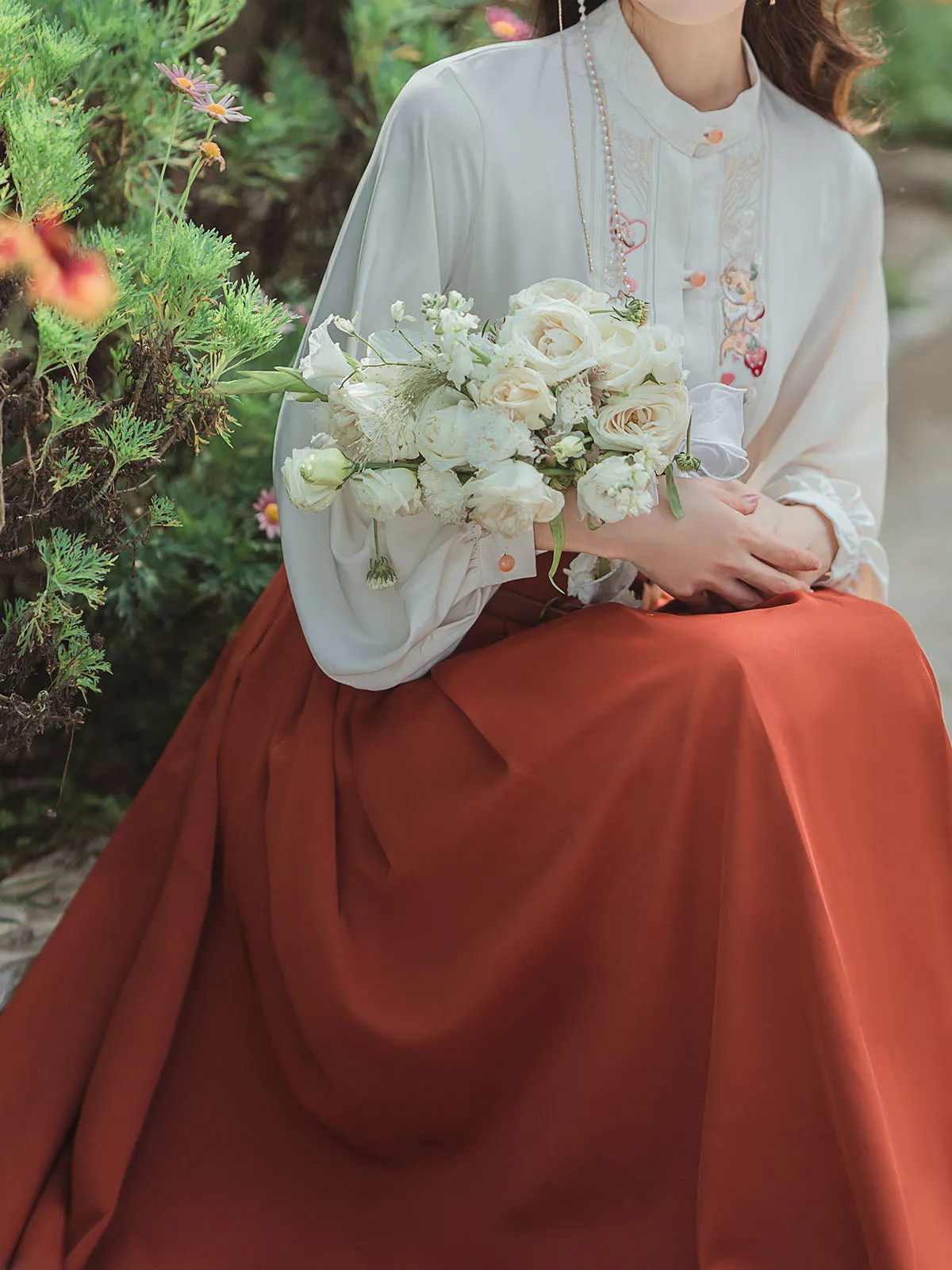 2PS 1950S White Cat Embroidered Long Sleeve Shirt And Orange Swing Skirt Suit