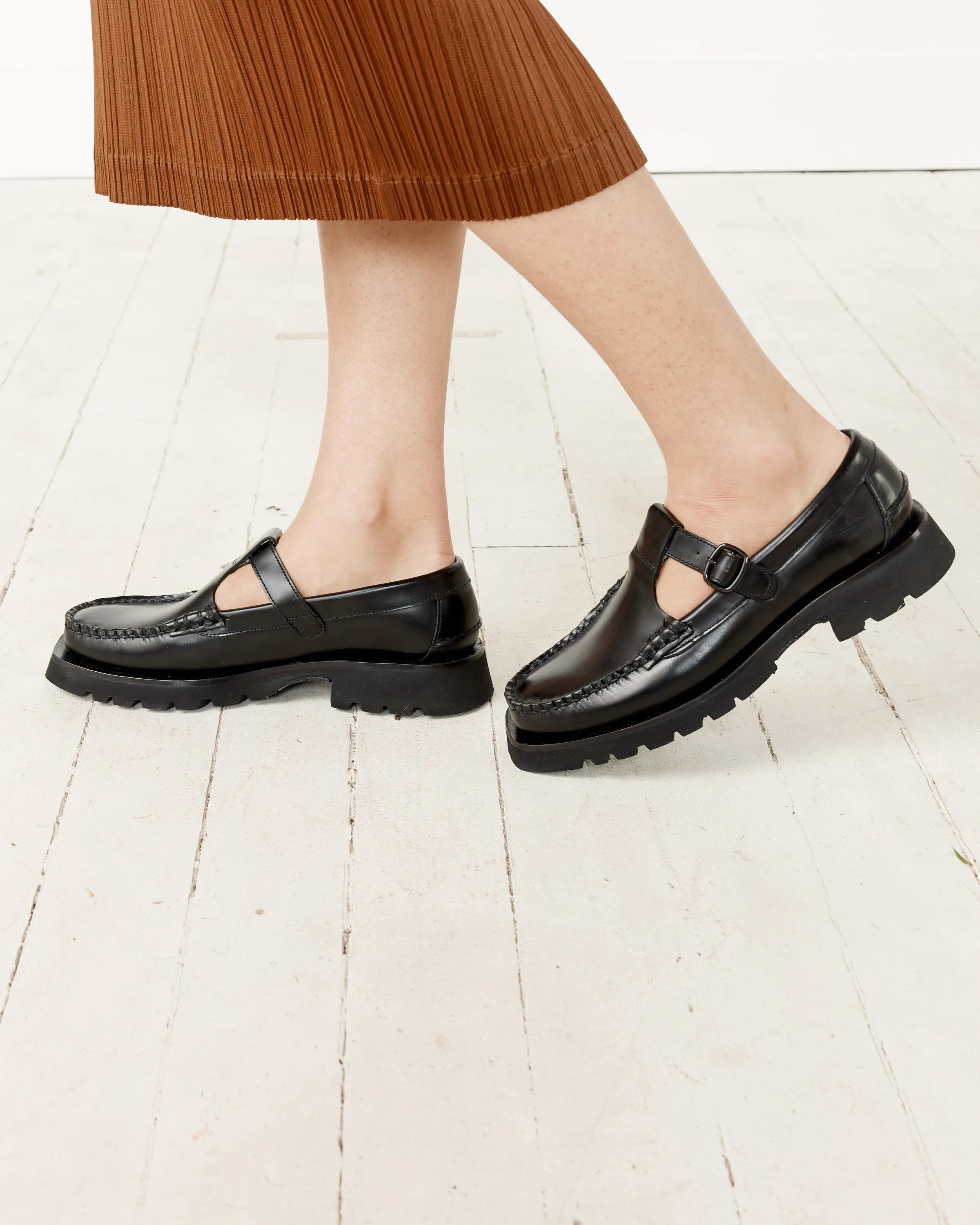 Albert Sport T-Bar Loafer in Black