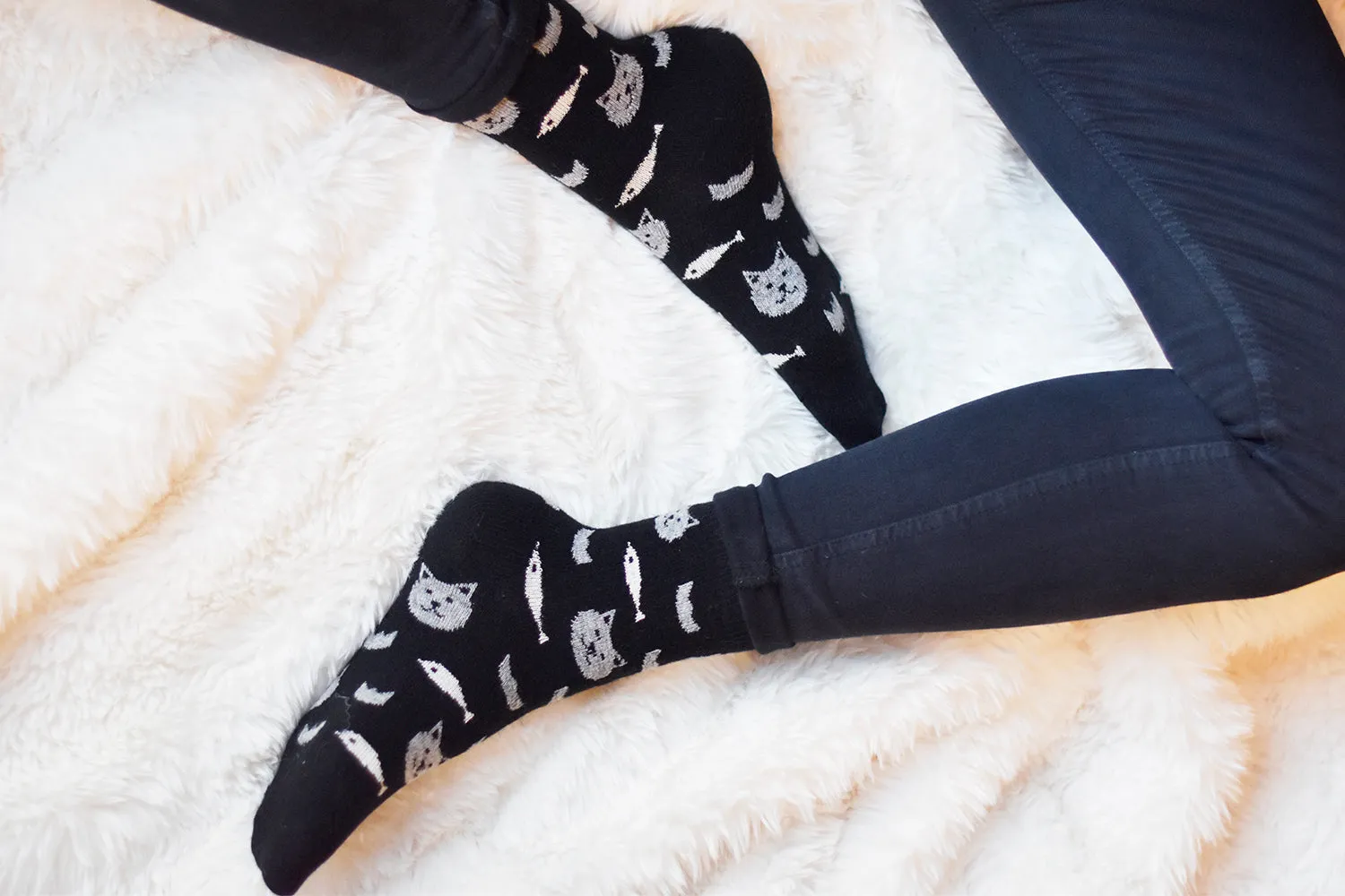 Cozy and Warm | Wool Socks | Cats and fish Black