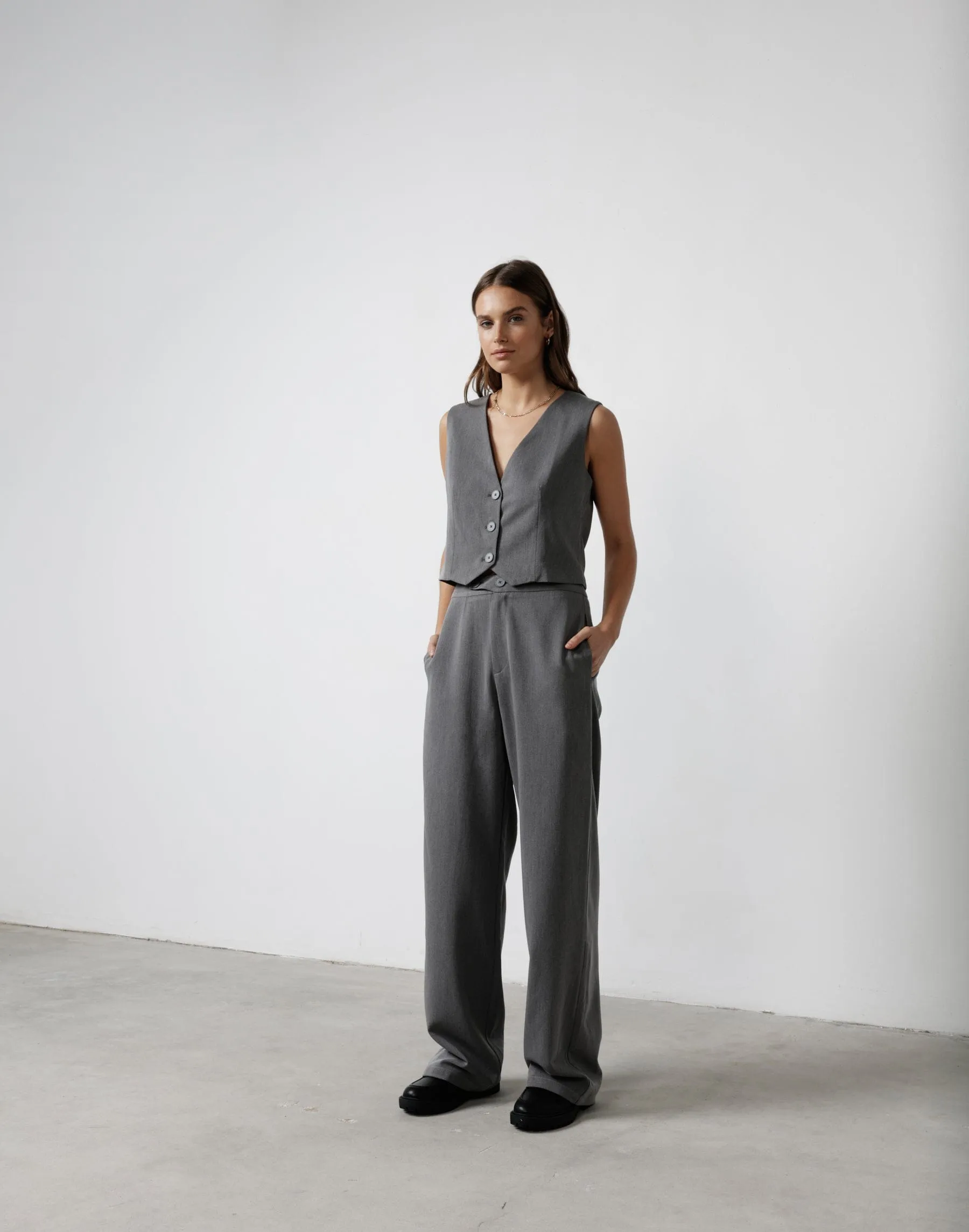 Enfilade Pants (Grey)