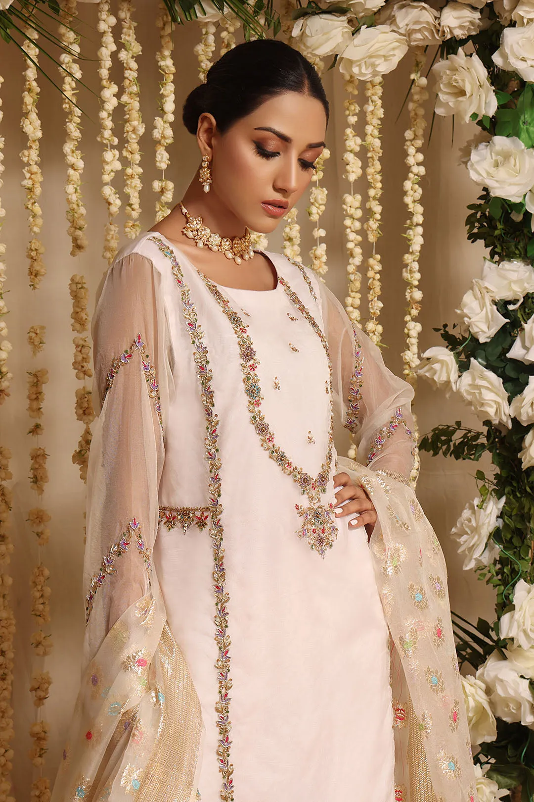 Handwork Embroidered Pazo Suit | NIKHAAR | P202295