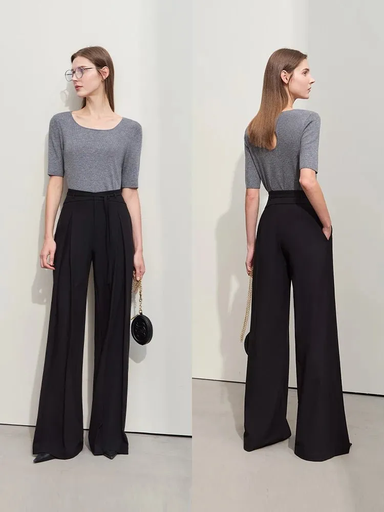 Minimalist Wide-Leg Pleated Pants