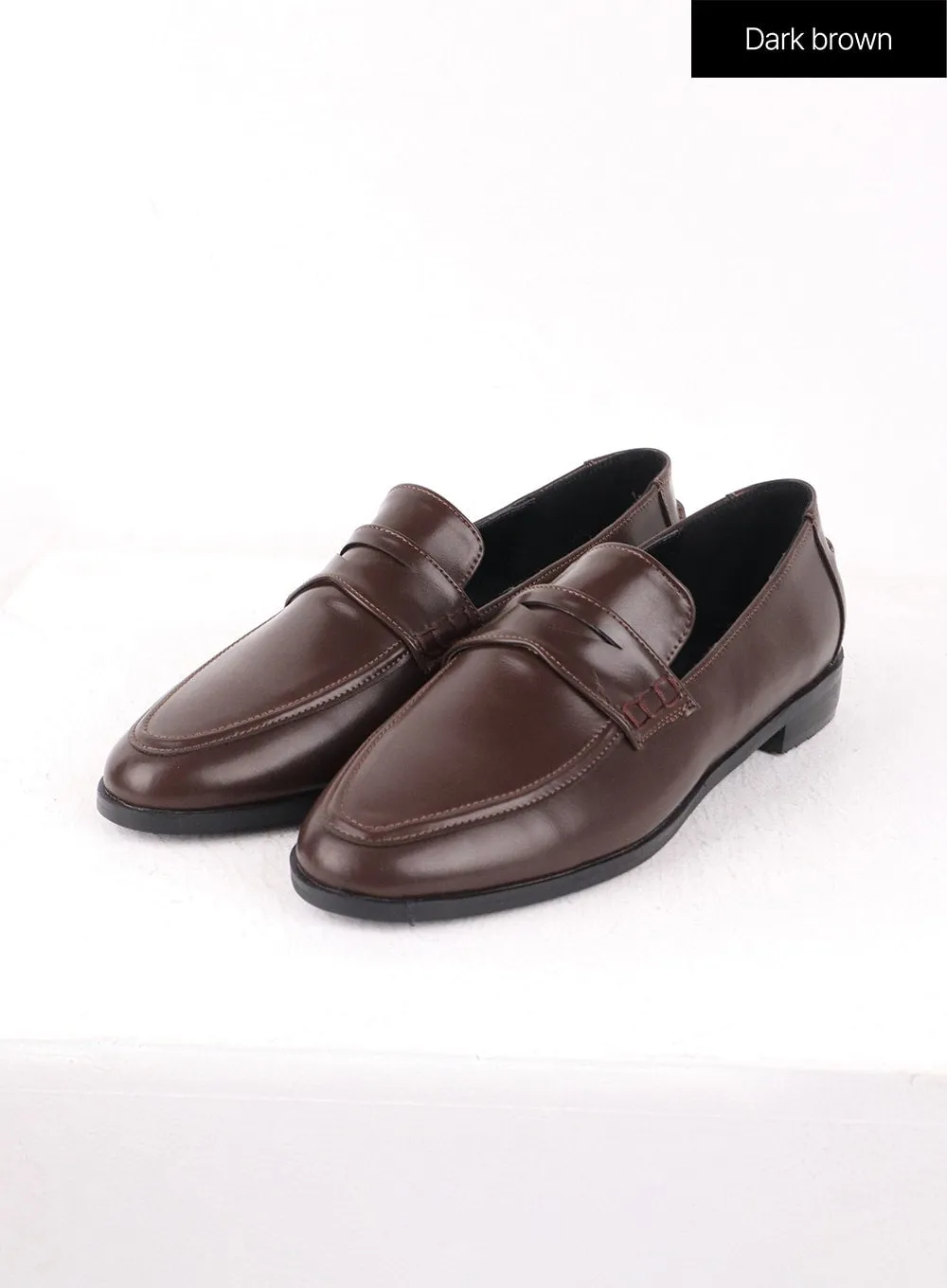 Solid Faux Leather Oxford Shoes OF405