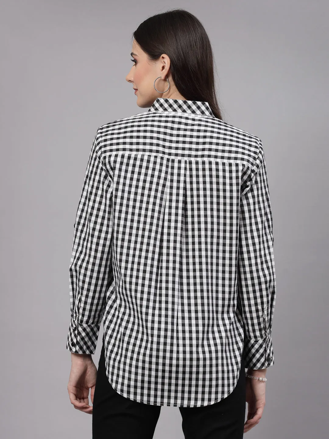 Style Quotient Women Black and White Checks Casual Fit Shirt