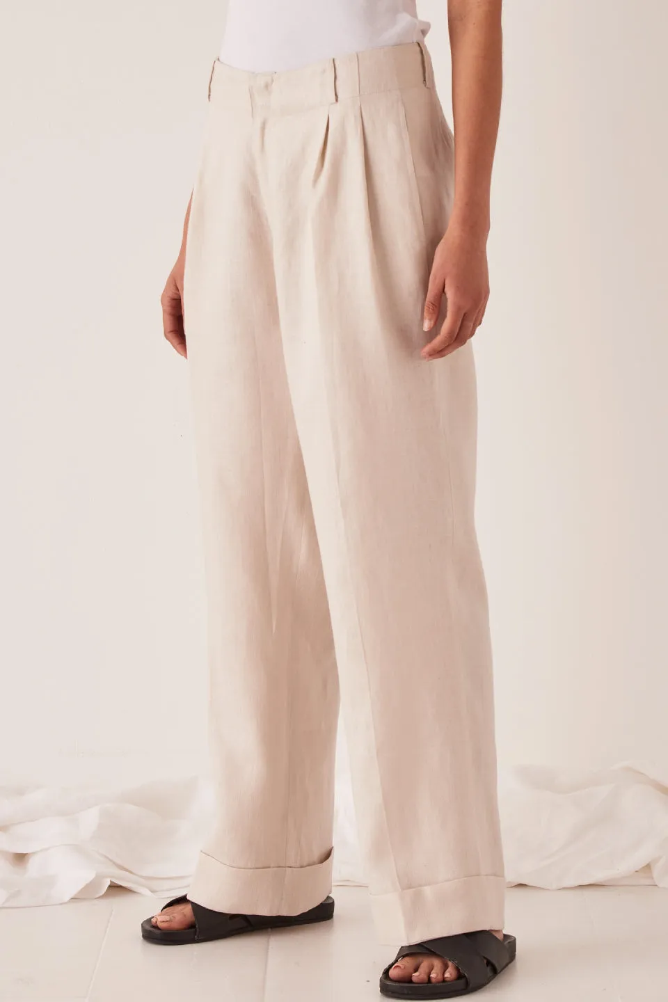 Tailored Linen Ivory Relaxed Pant