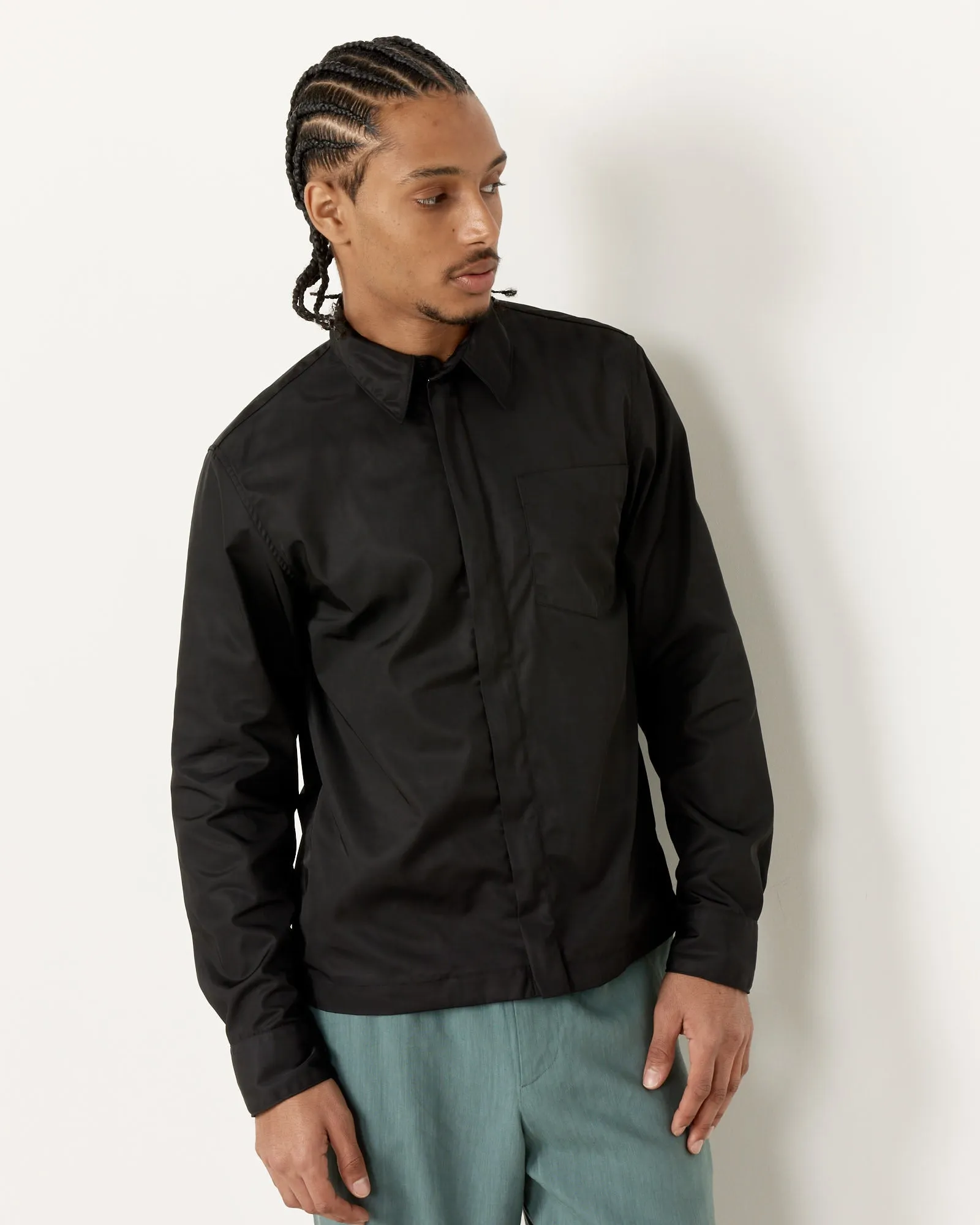 Zip Shirt in Black